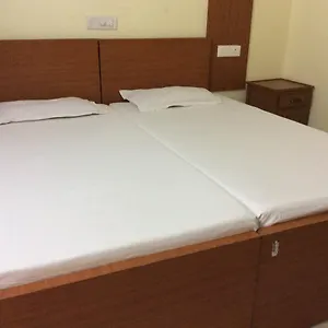  Hotel Ya-ali